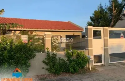 Casa com 3 quartos à venda no Centro, Tramandaí 