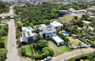 Casa em condomínio para venda em camaçari, interlagos (abrantes), 5 dormitórios, 5 suítes, 6 banheiros, 5 vagas