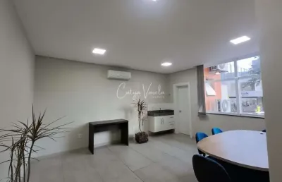 Alugue com exclusividade na catya varela imoveis: prédio com 9 salas