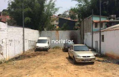 Terreno comercial à venda na Rua Nove de Novembro, Vila Amélia, São Paulo