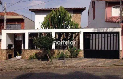 Sobrado jardim guapira - tremembé 3 dormitórios sendo 1 suíte, área gourmet e 5 vagas.