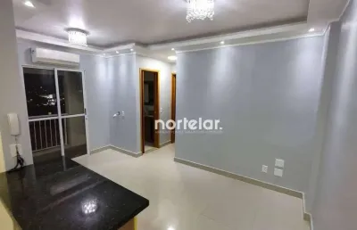 Apartamento com sacada | 2 quartos | 1 banheiro | ar-condicionado | cond completo