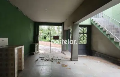 Casa com 3 quartos à venda na Rua Silvério Lellis, Vila Iório, São Paulo