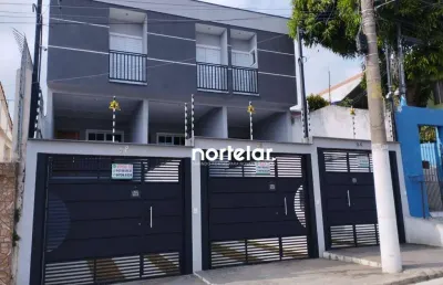 Sobrado novo localizado na região do imirim. três dormitórios com as caixas para receber o ar condicionado já instaladas, incluindo uma suíte deslumbr