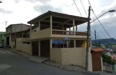 Casa com 6 quartos à venda na Rua Conceição de Jacareí, Vila Cruz das Almas, São Paulo
