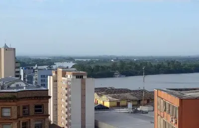 Atenção miolo do centro junto  sta. casa apto. 2 dorm. com gar. e vista para gua
