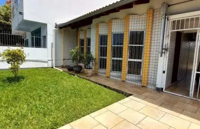 Casa com 3 quartos à venda na Rua Coronel Massot, 1030, Cristal, Porto Alegre