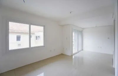 Linda casa nova com 3 dorm. 2 garagens e condominio custo zero