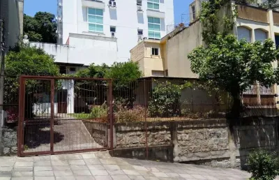 Terreno com casa antiga habitável à venda - rio branco - porto alegre/rs