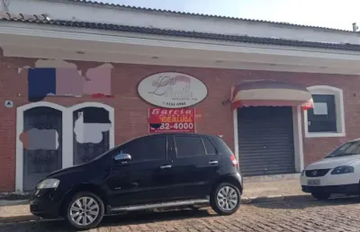 Casa terrea comercial com 400m2, na chacara santo antonio. oportunidade