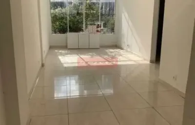 Lindo apt em moema com 85m2, 2 dorm, sala, cozinha, 2 wc, oportunidade