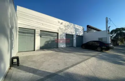 Salão comercial em sto amaro para locação prox a joão dias,  com 250m², 2 salas, coz, 3 banh, 4 vgs
