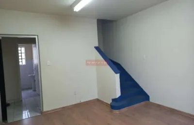 Sobrado - 2 dorms. - 1 vaga - residencia ou comercio