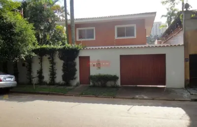 Casa com 4 quartos para alugar no Jardim Morumbi, São Paulo 