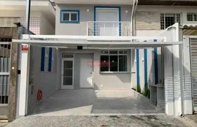 Lindo sobrado p/venda sendo 3 suites,  4 wcs, 2 vagas, cozinha, aquecimento central. oportunidade