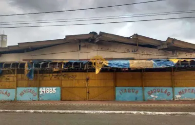 Barracão / Galpão / Depósito para alugar na Avenida Presidente Kennedy, 11581, Jardim Imperador, Praia Grande