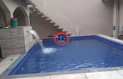 Casa com 2 quartos para alugar na Avenida Presidente Kennedy, 11581, Balneário Maracanã, Praia Grande