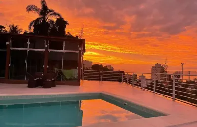 Casa para venda em florianópolis, agronômica, 3 dormitórios, 3 suítes, 5 banheiros, 11 vagas