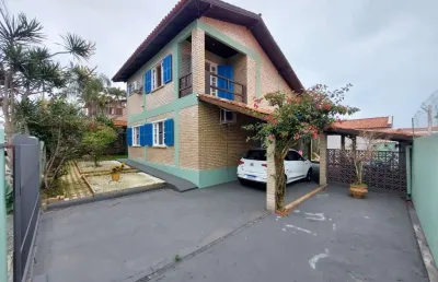 Casa para venda, ingleses do rio vermelho, 3 dormitórios, 1 suíte, 2 banheiros, 2 vagas