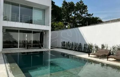 Casa a venda,  no jardim america, 850 m úteis, 1.200 m terreno, localização maravilhosa!