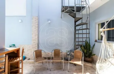 Casa no campo belo - 124m², 2 dorm, 2 suítes, 2 vagas.