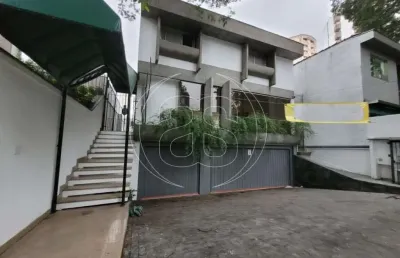 Casa com 4 quartos para alugar na Alameda dos Guaramomis, 332, Moema, São Paulo