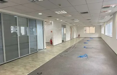 Conjunto comercial aluga-se 3º todo - 503m² de área útil