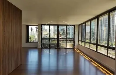 Apartamento com 3 quartos para alugar na Rua Lopes Neto, 56, Itaim Bibi, São Paulo