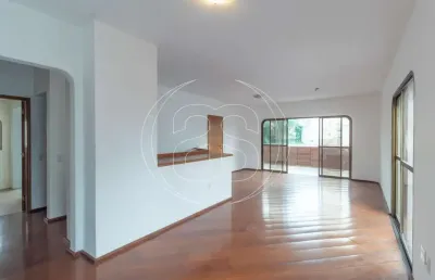 Apartamento com 4 quartos para alugar na Avenida Jamaris, 650, Moema, São Paulo
