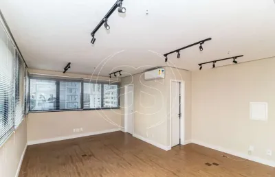 Sala comercial com 1 sala para alugar na Avenida Vereador José Diniz, 3720, Santo Amaro, São Paulo
