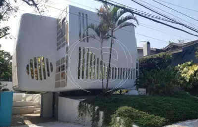 Casa para venda com suíte e garagem no alto da boa vista