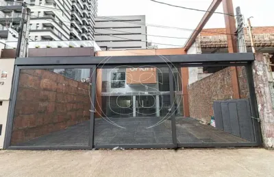 Ponto comercial com 5 salas para alugar na Avenida Miruna, 66, Moema, São Paulo