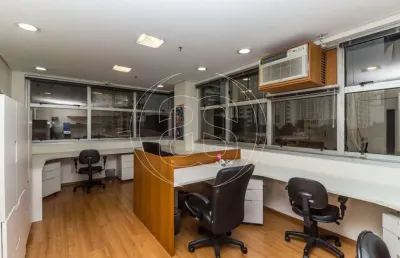 Sala comercial com 2 salas para alugar na Avenida Iraí, 438, Moema, São Paulo