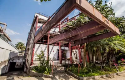 Prédio comercial excelente oportunidade, 40 vagas de garagem