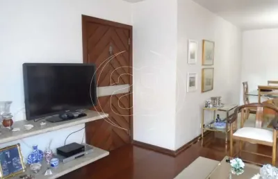 Descubra a combinação perfeita de elegância e comodidade neste apartamento sofisticado em moema!