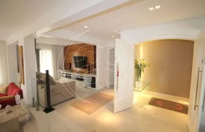 Cobertura duplex para venda em moema índios fora de rota com 370m².