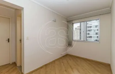 Apartamento para venda e locação com garagem em moema