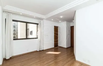 Apartamento com 2 quartos para alugar na Rua Juquis, 31, Moema, São Paulo