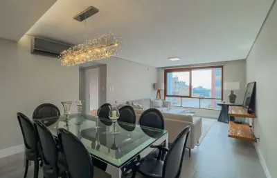 Apartamento com 3 quartos à venda na avenida independência, 779, independência, porto alegre, 104 m2 por r$ 880.000