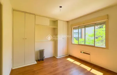 Apartamento com 3 quartos à venda na rua comendador rheingantz, 81, auxiliadora, porto alegre, 106 m2 por r$ 598.000