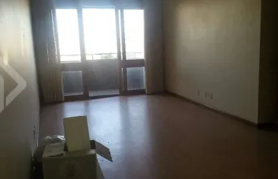 Apartamento com 2 quartos à venda na rua riveira, 281, petrópolis, porto alegre, 101 m2 por r$ 645.000
