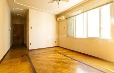 Apartamento com 2 quartos à venda na avenida cristóvão colombo, 1708, floresta, porto alegre, 74 m2 por r$ 318.000