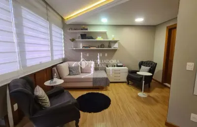 Sala comercial à venda na avenida taquara, 438, petrópolis, porto alegre, 39 m2 por r$ 215.000
