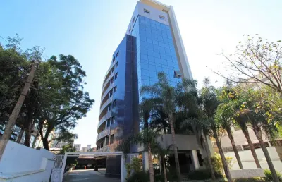 Sala comercial à venda na rua eudoro berlink, 646, auxiliadora, porto alegre, 63 m2 por r$ 390.000
