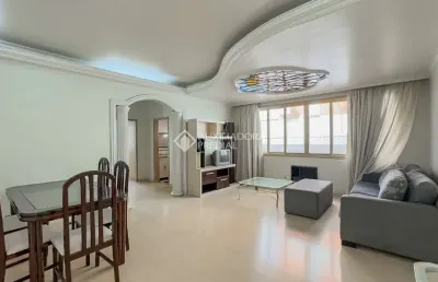 Apartamento com 2 quartos à venda na rua garibaldi, 926, independência, porto alegre, 85 m2 por r$ 690.000