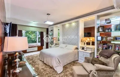 Casa em condomínio fechado com 3 quartos à venda na rua de la grange, 200, três figueiras, porto alegre, 431 m2 por r$ 3.990.000
