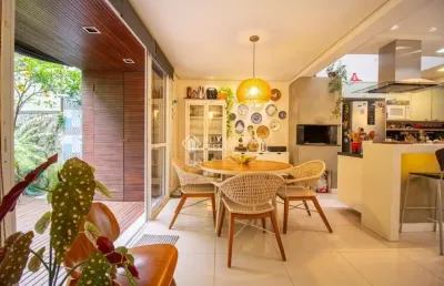 Casa em condomínio fechado com 3 quartos à venda na rua conselheiro xavier da costa, 3394, ipanema, porto alegre, 171 m2 por r$ 800.000