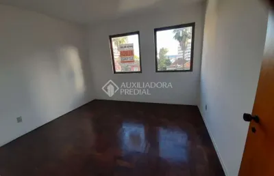 Apartamento com 1 quarto à venda na avenida independência, 986, independência, porto alegre, 41 m2 por r$ 373.000
