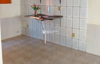 Casa em condomínio fechado com 1 quarto à venda na rua padre joão batista reus, 3036, camaquã, porto alegre, 45 m2 por r$ 140.000