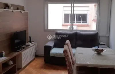 Apartamento com 2 quartos à venda na rua demétrio ribeiro, 1017, centro histórico, porto alegre, 64 m2 por r$ 380.000